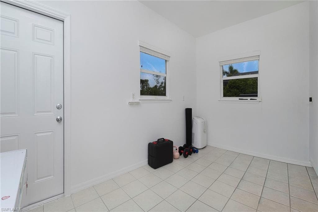 10670 Ankeny Ln, Bonita Springs, FL 34135-19