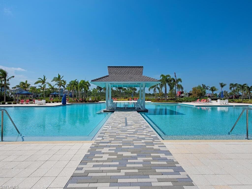 6544 Dominica Dr 202, Naples, FL 34113-22