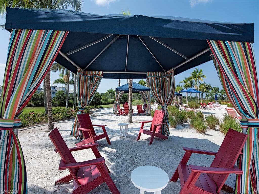 6544 Dominica Dr 202, Naples, FL 34113-25