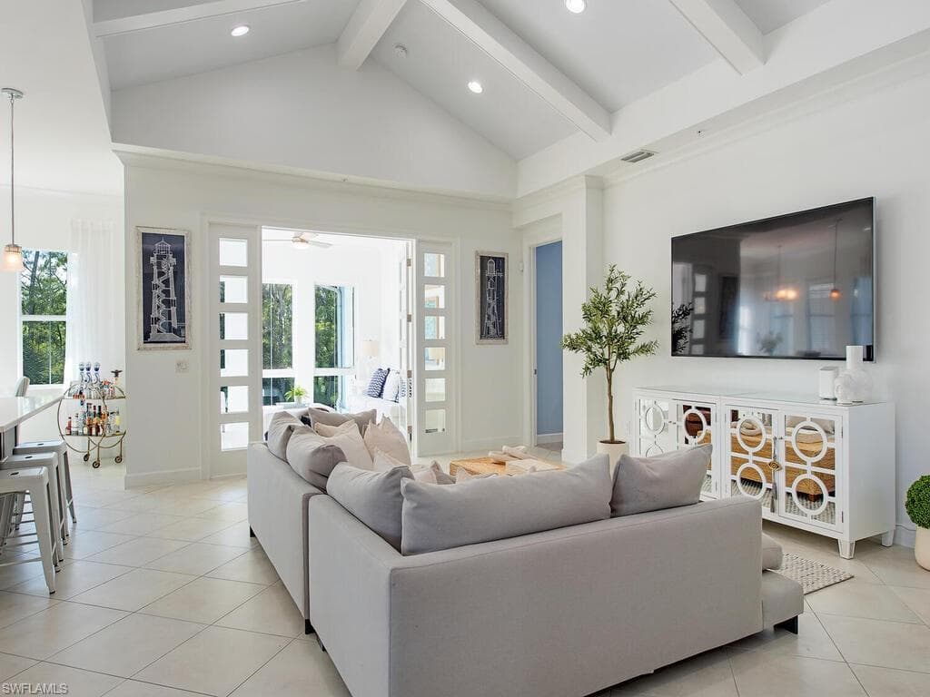 6544 Dominica Dr 202, Naples, FL 34113-2