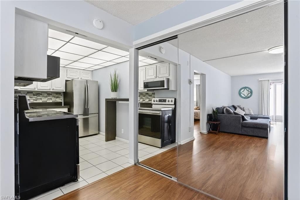 1428 4th Ave 228, Deerfield Beach, FL 33441-3
