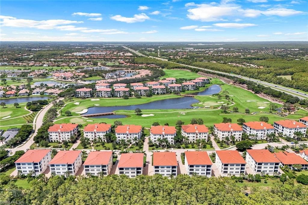 16374 Viansa Way 302, Naples, FL 34110-22