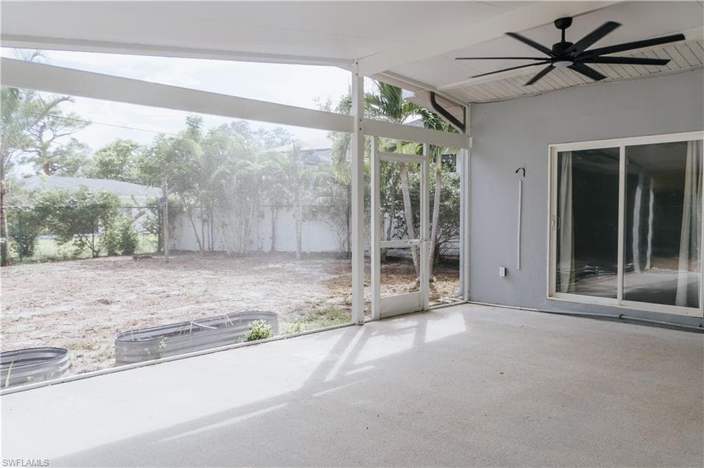 174 2nd St, Bonita Springs, FL 34134-47