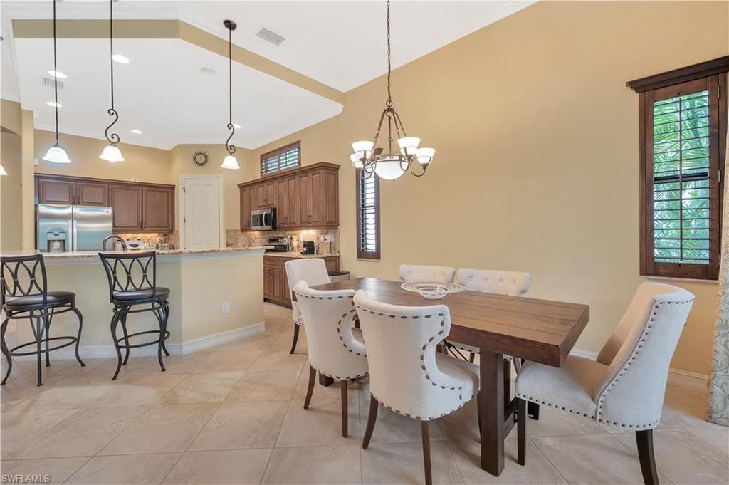 15903 Secoya Reserve Cir, Naples, FL 34110-15