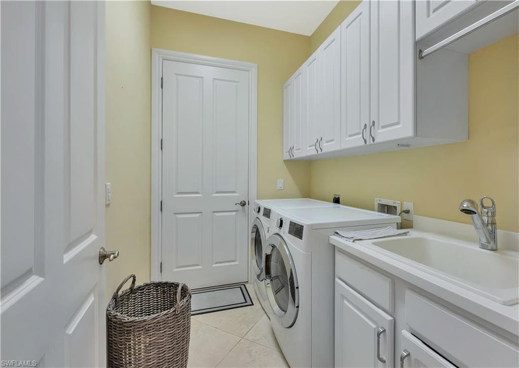 15903 Secoya Reserve Cir, Naples, FL 34110-32