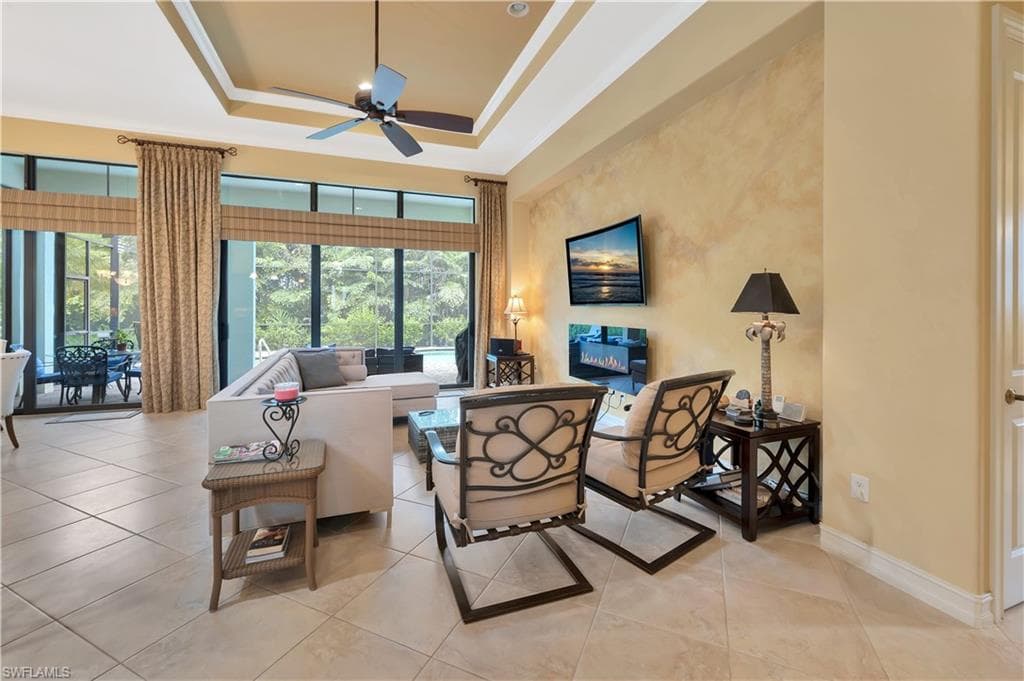 15903 Secoya Reserve Cir, Naples, FL 34110-5
