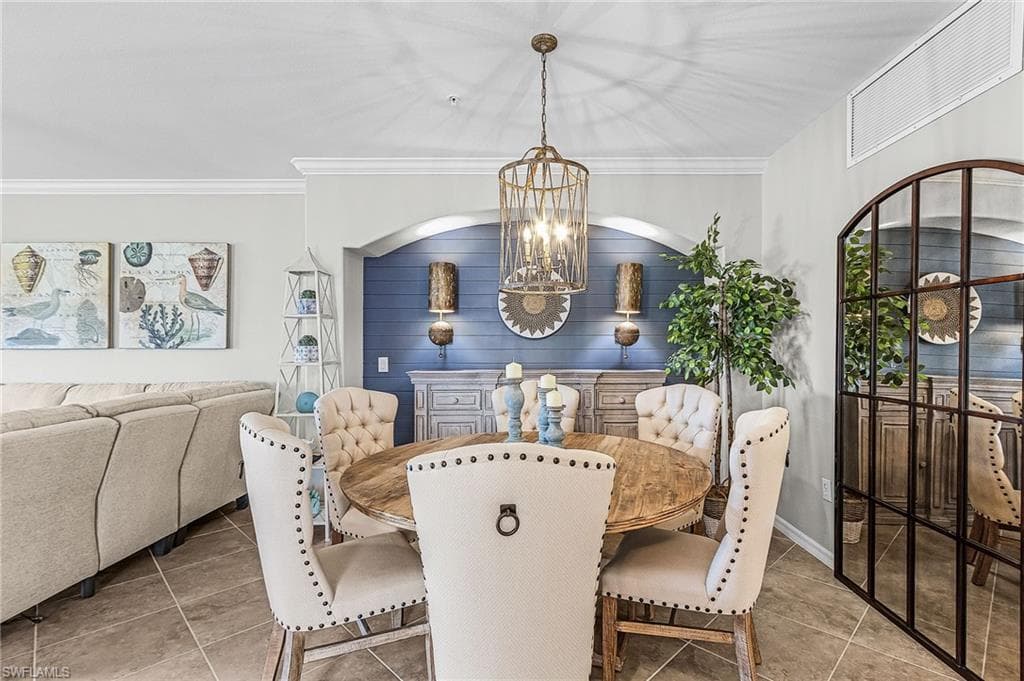 3163 Serena Ln 101, Naples, FL 34114-5