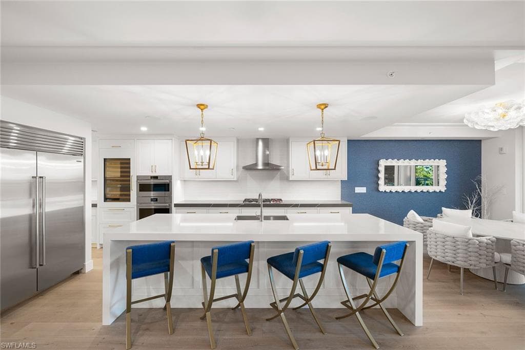 13935 Old Coast Rd 305, Naples, FL 34110-5