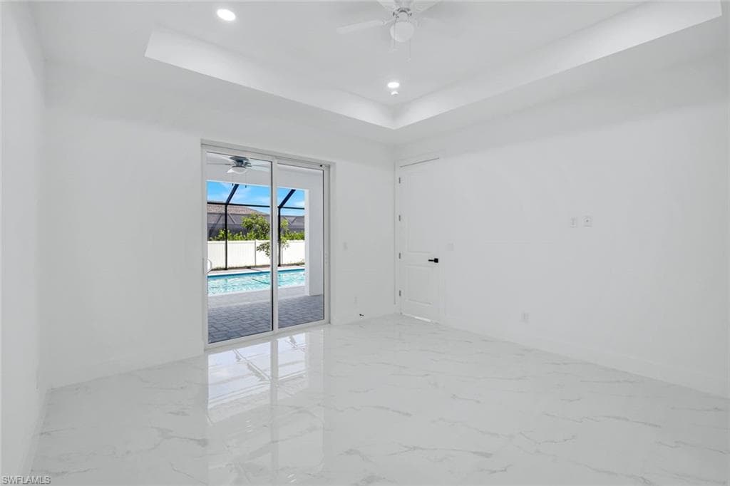 3923 38th St, Cape Coral, FL 33993-17