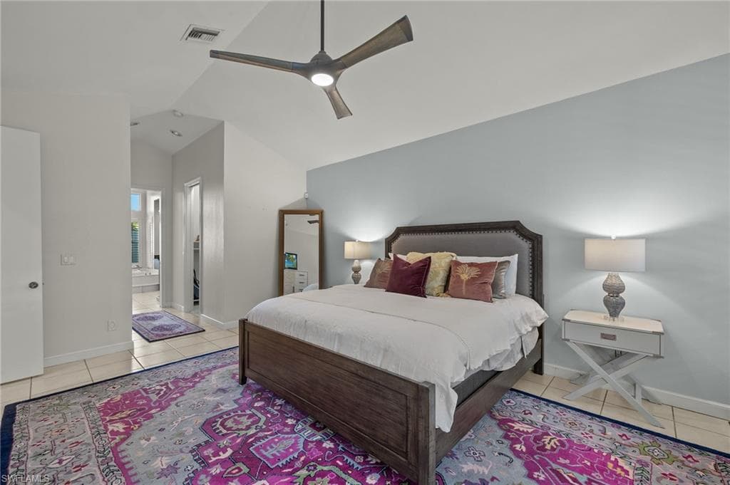 812 Arrowhead Ln, Naples, FL 34108-14