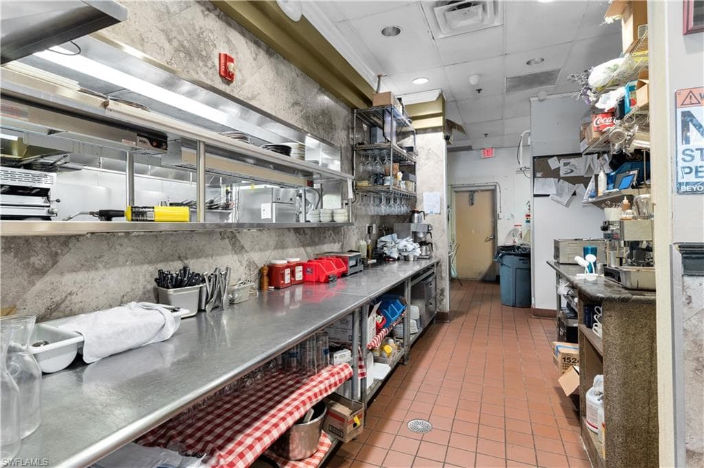 15215 Collier Blvd Collier Blvd 324-325, Naples, FL 34119-16