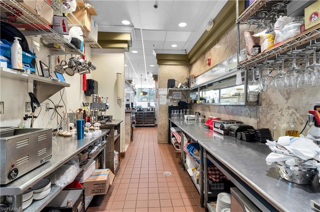 15215 Collier Blvd Collier Blvd 324-325, Naples, FL 34119-17