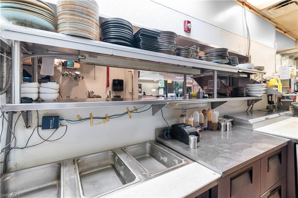 15215 Collier Blvd Collier Blvd 324-325, Naples, FL 34119-28