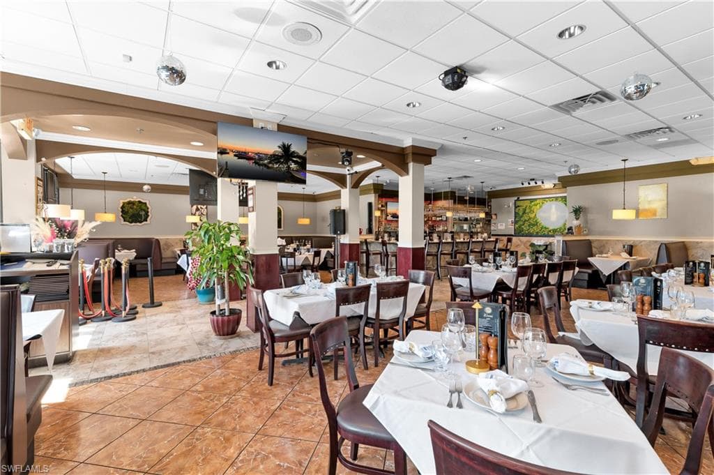 15215 Collier Blvd Collier Blvd 324-325, Naples, FL 34119-2