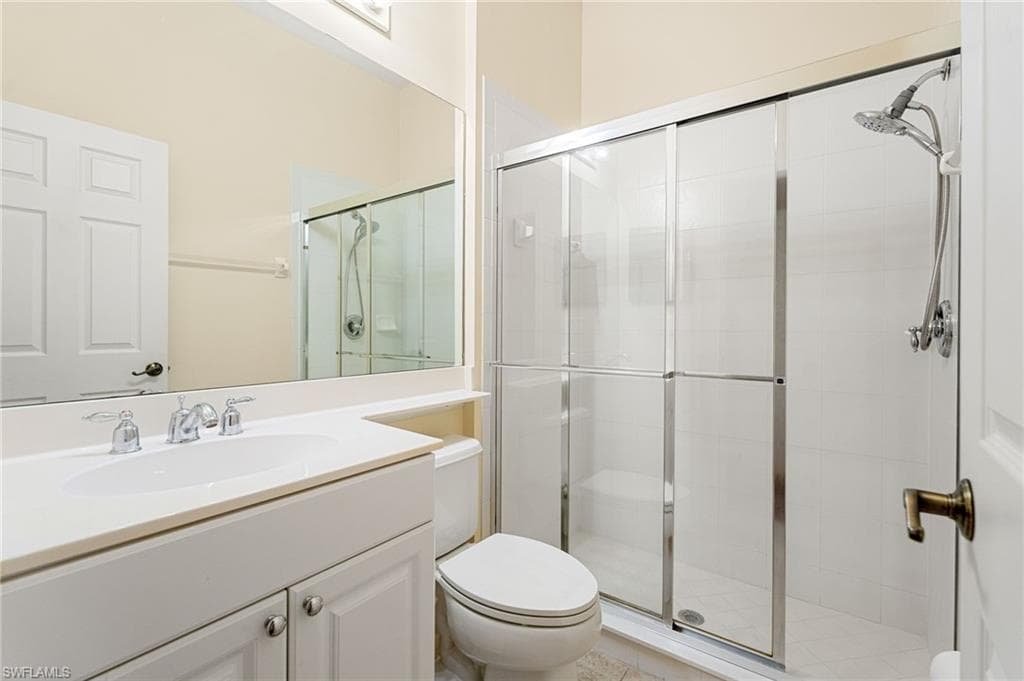 3811 Lakeview Isle Ct, Fort Myers, FL 33905-19