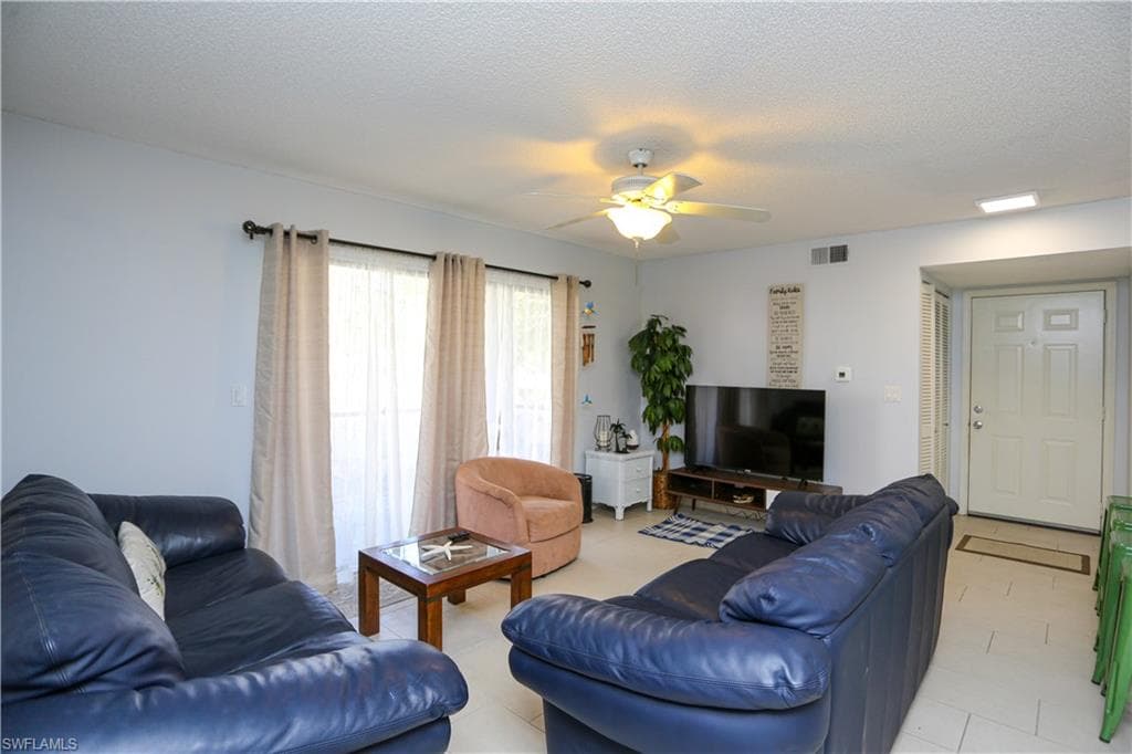 2214 Arbour Walk Cir 2012, Naples, FL 34109-12