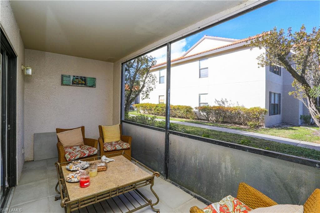 2214 Arbour Walk Cir 2012, Naples, FL 34109-26