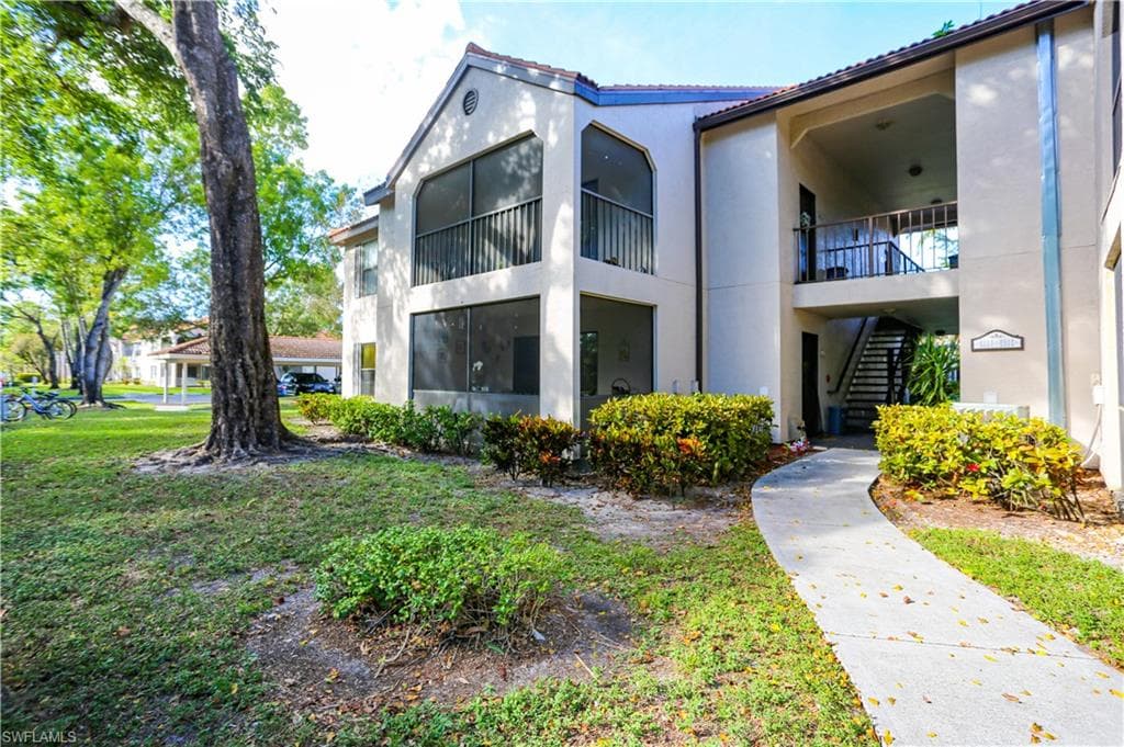 2214 Arbour Walk Cir 2012, Naples, FL 34109-3
