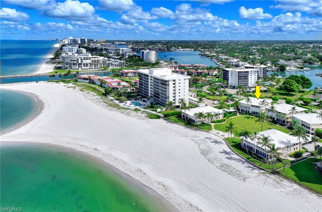 2151 Gulf Shore Blvd N 204, Naples, FL 34102-29
