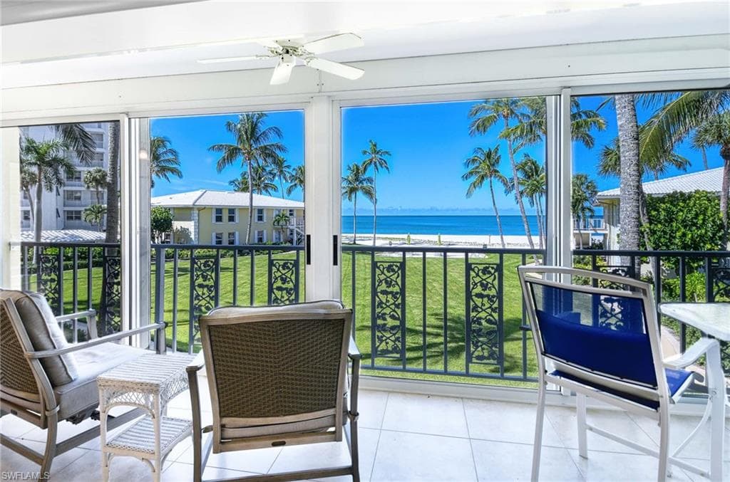 2151 Gulf Shore Blvd N 204, Naples, FL 34102-4