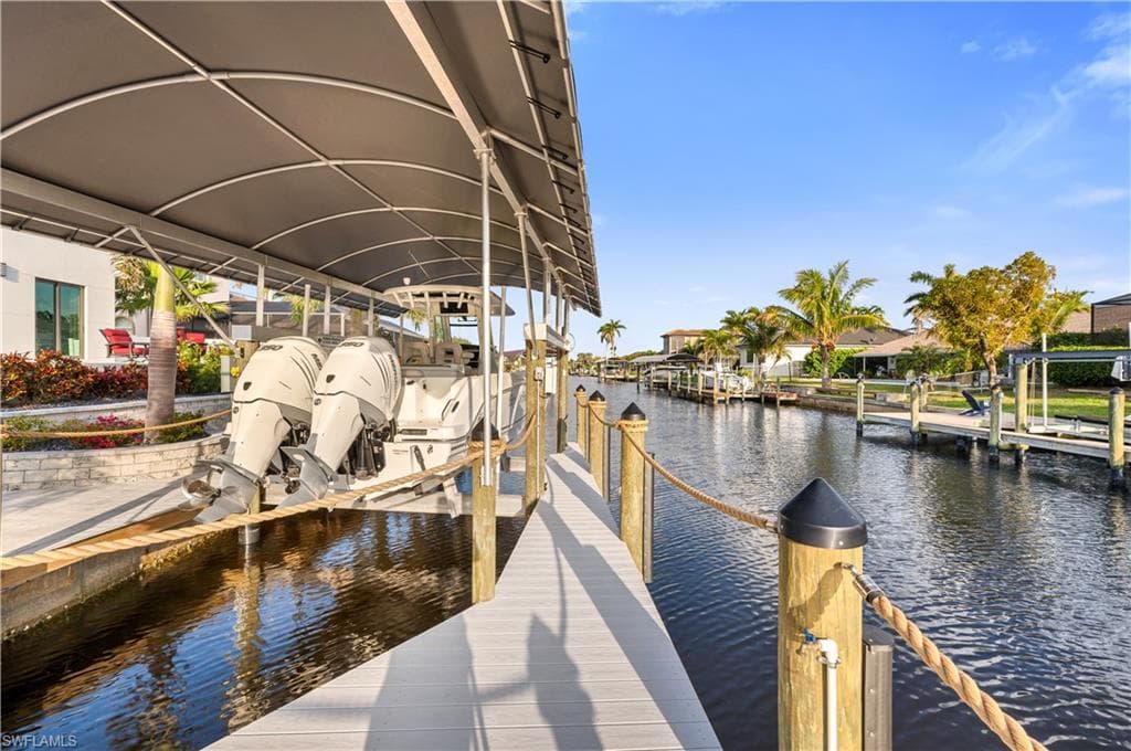 836 Miramar Ct, Cape Coral, FL 33904-37