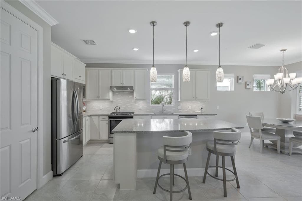 20031 Siesta Key Ct, Estero, FL 33928-9