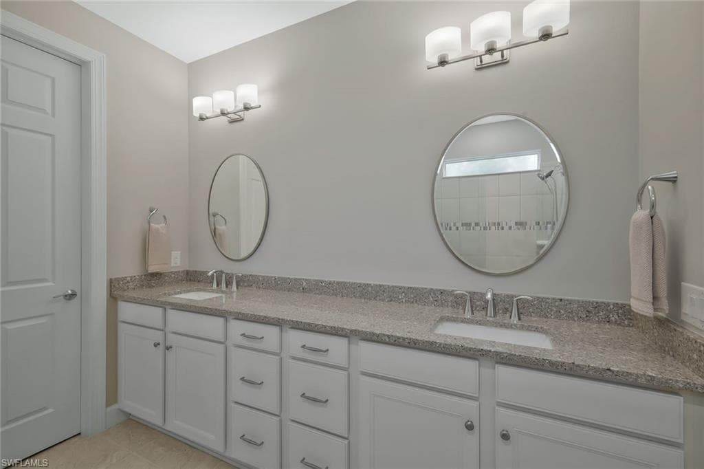 20031 Siesta Key Ct, Estero, FL 33928-17