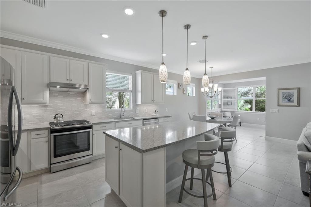 20031 Siesta Key Ct, Estero, FL 33928-2