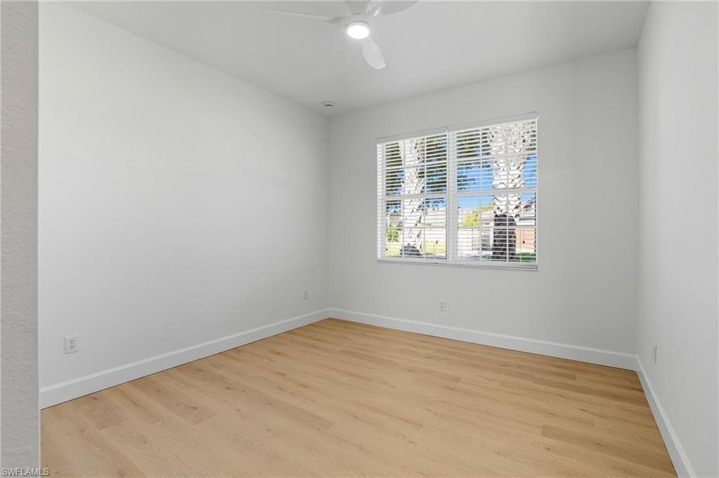 21403 Velino Ln, Estero, FL 33928-27