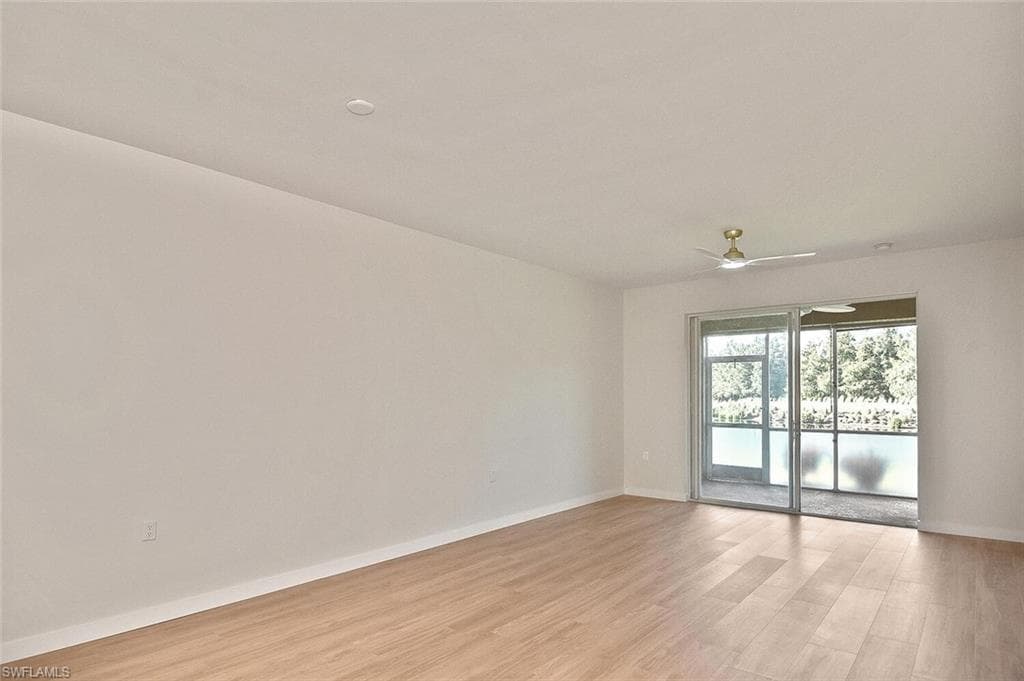 3830 Sawgrass Way 2914, Naples, FL 34112-8
