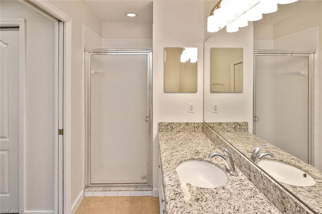3830 Sawgrass Way 2914, Naples, FL 34112-22