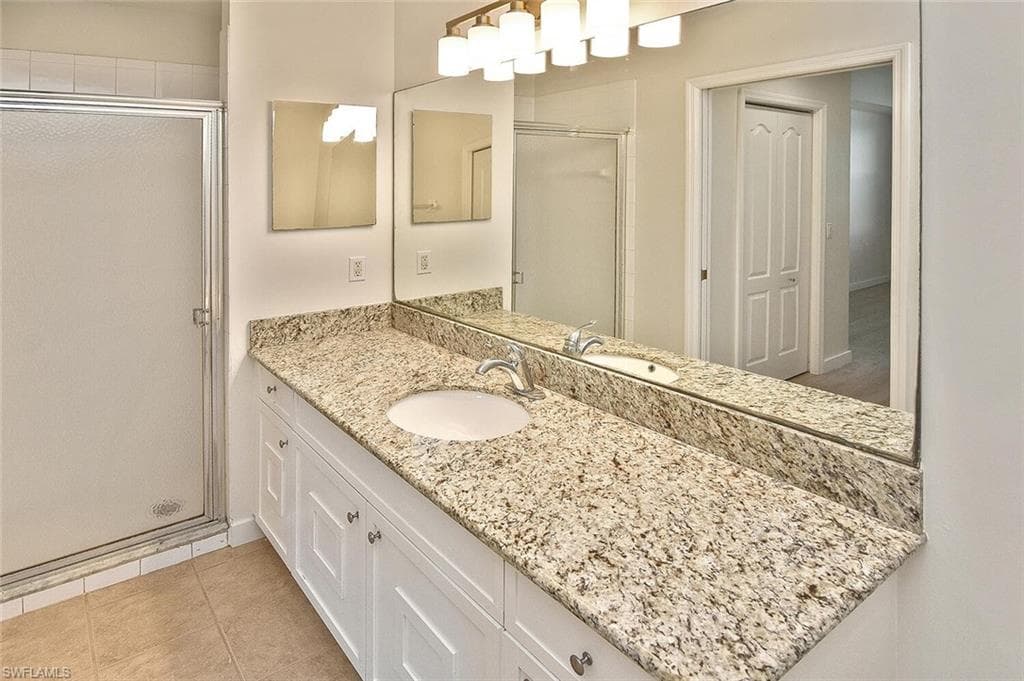 3830 Sawgrass Way 2914, Naples, FL 34112-23