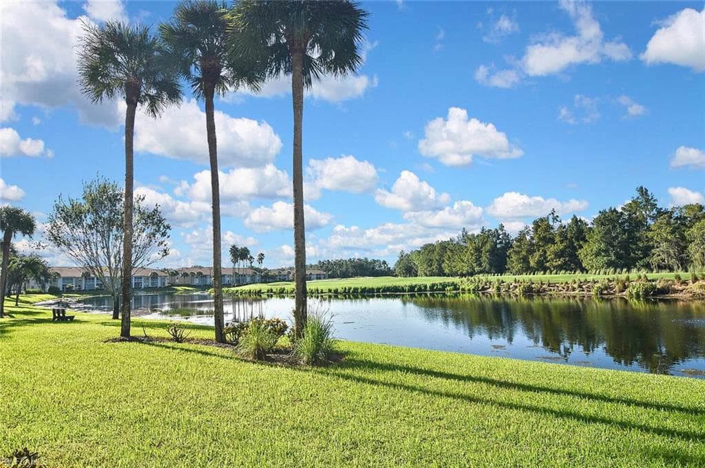 3830 Sawgrass Way 2914, Naples, FL 34112-45