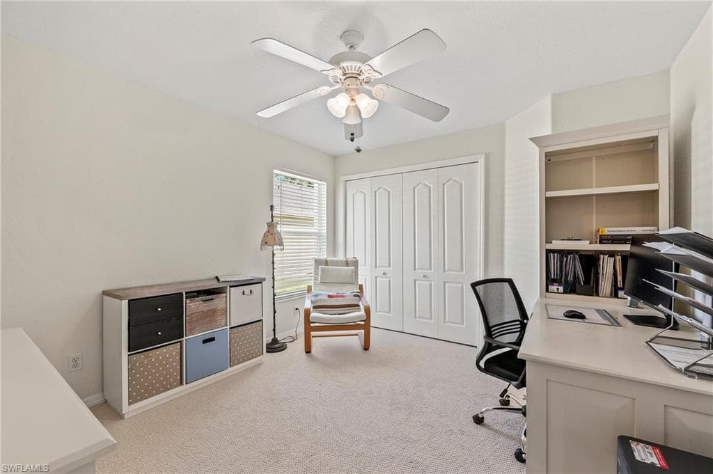 1015 Tivoli Ln, Naples, FL 34104-24