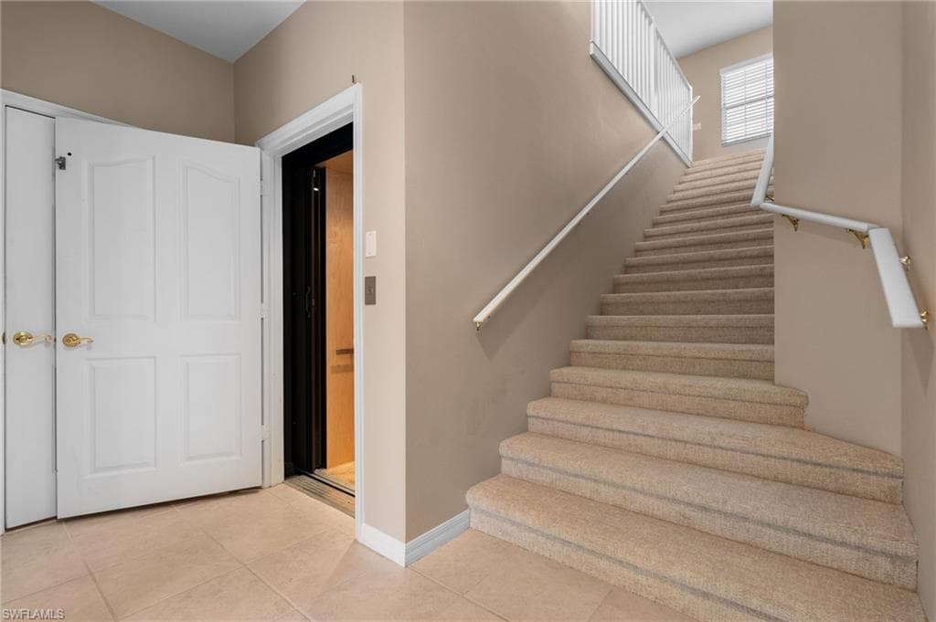 8420 Mystic Greens Way 1104, Naples, FL 34113-10