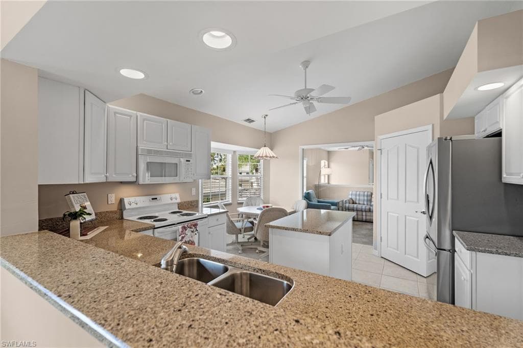 8420 Mystic Greens Way 1104, Naples, FL 34113-21