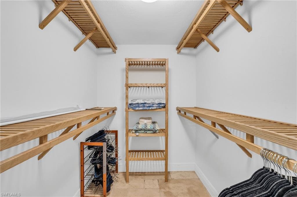 12945 Vanderbilt Dr 505, Naples, FL 34110-20