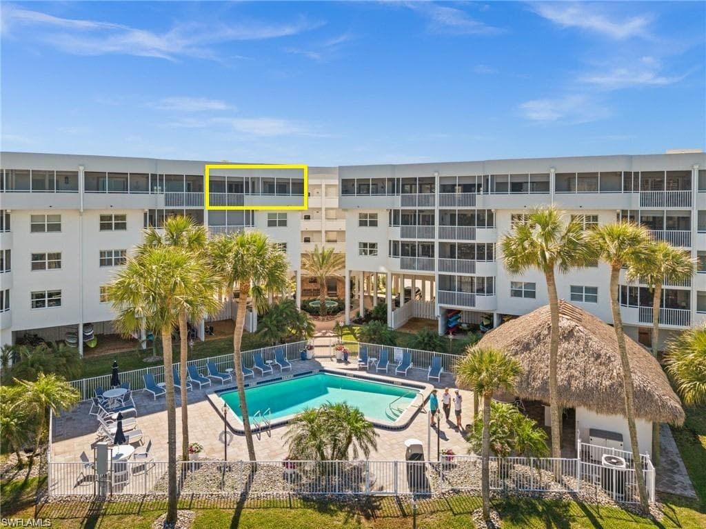 12945 Vanderbilt Dr 505, Naples, FL 34110-3