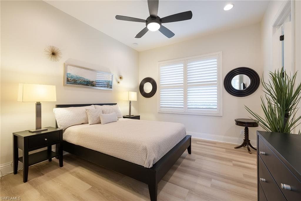 16811 Cabreo Dr, Naples, FL 34110-27