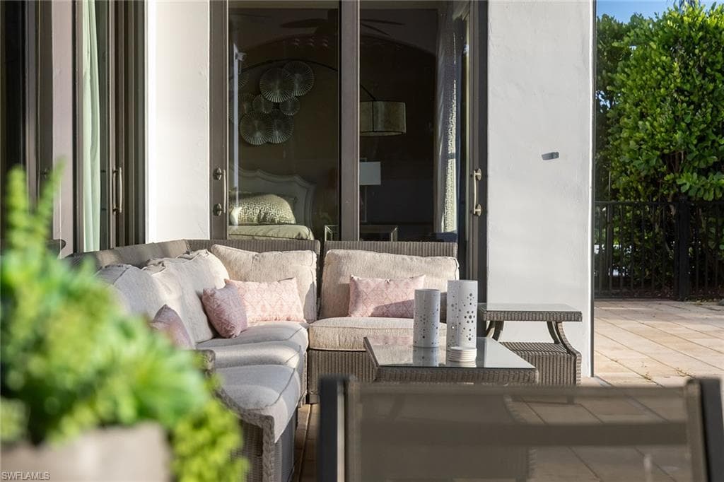 16811 Cabreo Dr, Naples, FL 34110-34