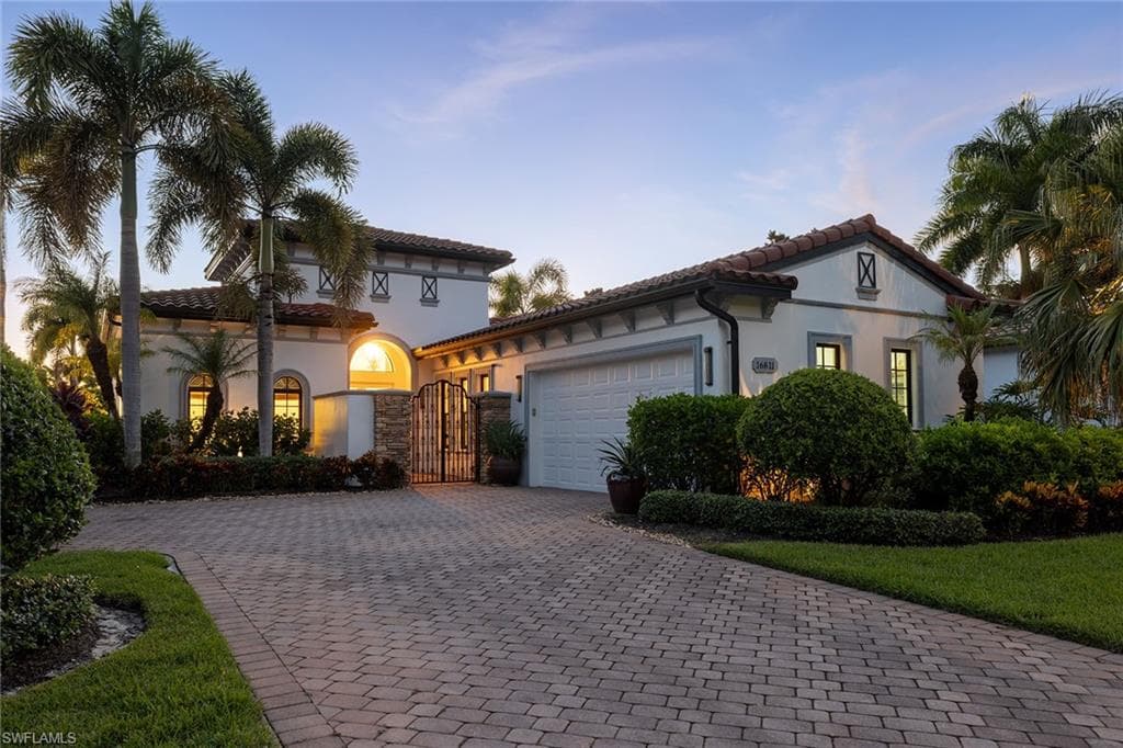 16811 Cabreo Dr, Naples, FL 34110-37