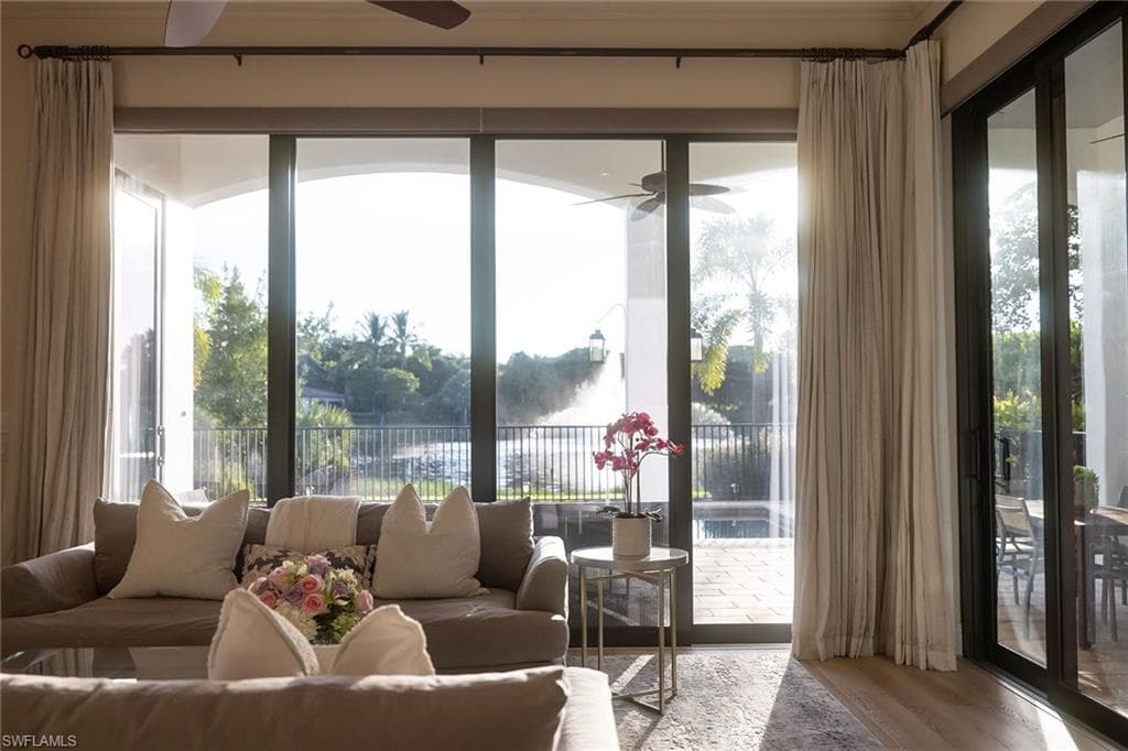 16811 Cabreo Dr, Naples, FL 34110-2