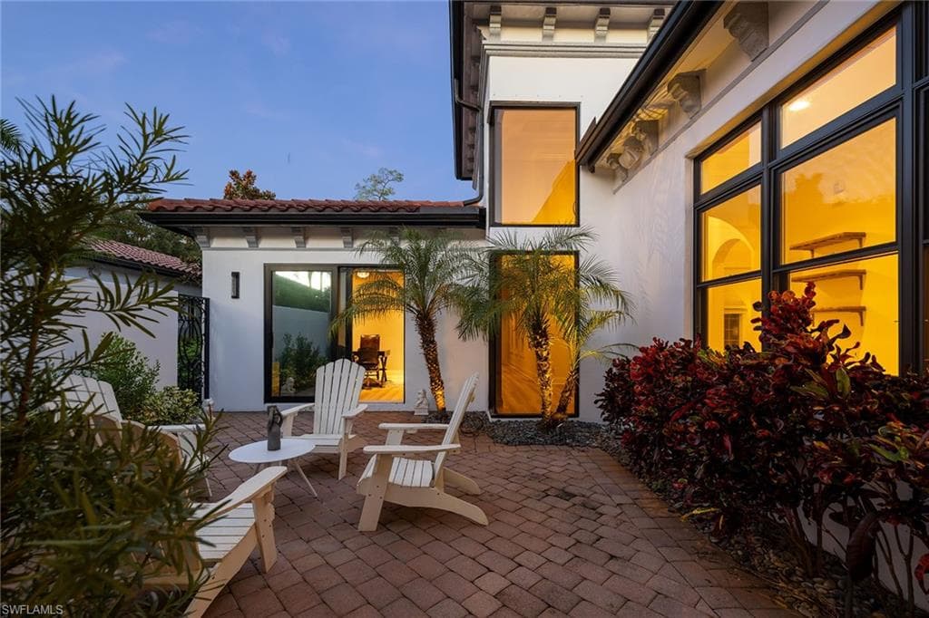 16811 Cabreo Dr, Naples, FL 34110-38