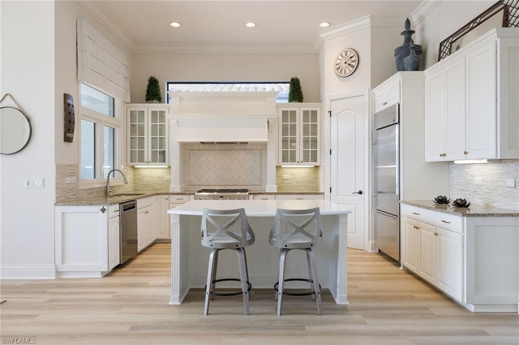 16811 Cabreo Dr, Naples, FL 34110-7