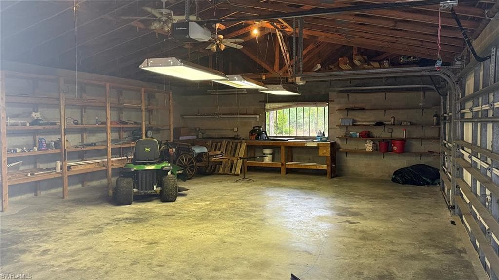 4395 18th St NE, Naples, FL 34120-9