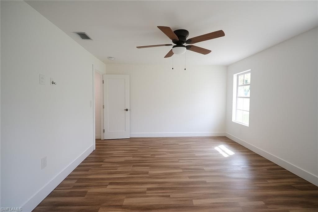 158 Dow Ln, North Fort Myers, FL 33917-13