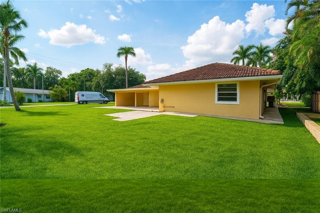 158 Dow Ln, North Fort Myers, FL 33917-22