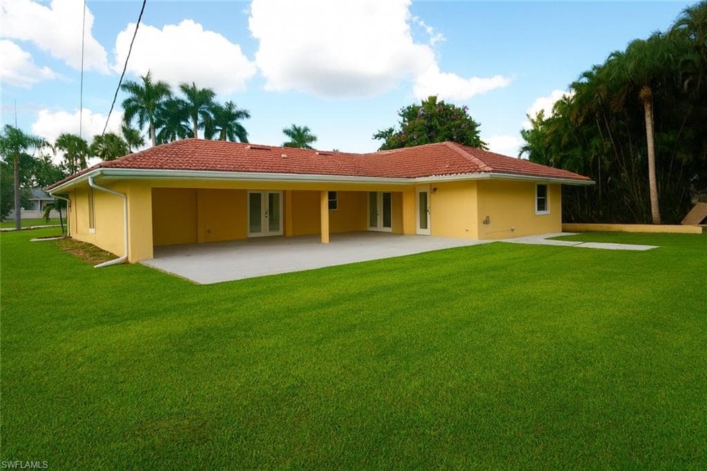 158 Dow Ln, North Fort Myers, FL 33917-24