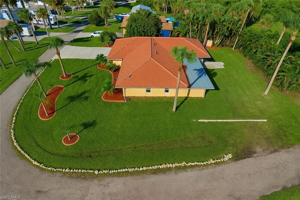 158 Dow Ln, North Fort Myers, FL 33917-27