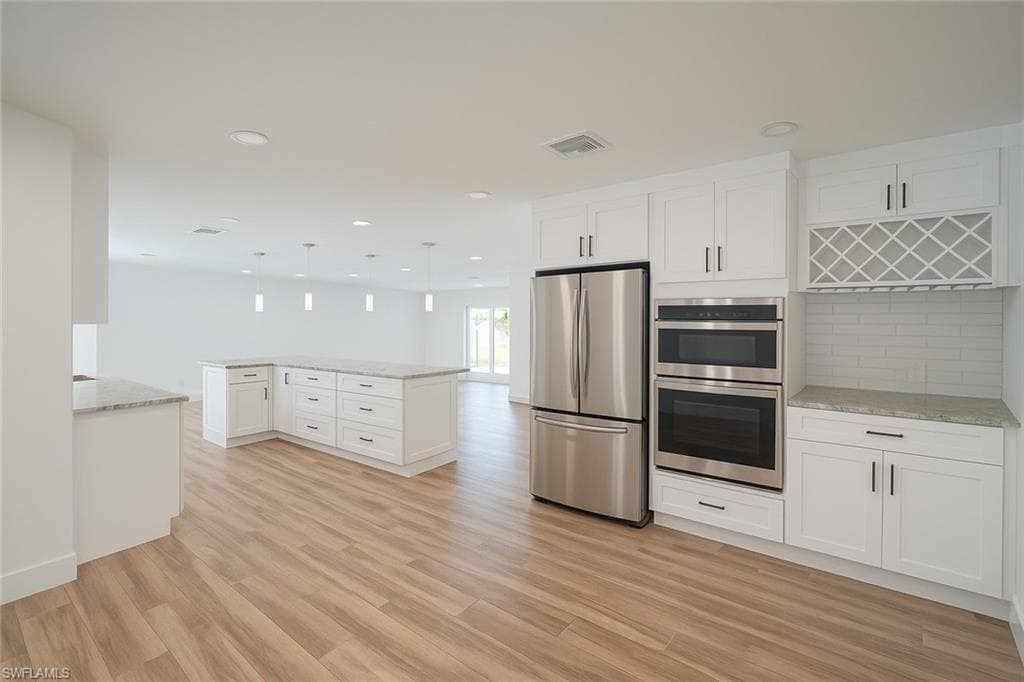 158 Dow Ln, North Fort Myers, FL 33917-4